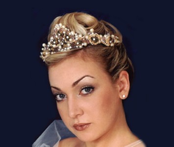Tiara - style - Alana - Pearl diamanté gold & lilac crystal incrusted with tiny sea pearls.