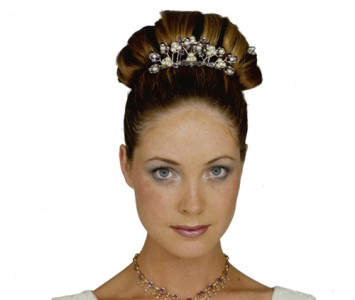 Tiara - style - Jessica - Lilac crystal with pearl and diamanté